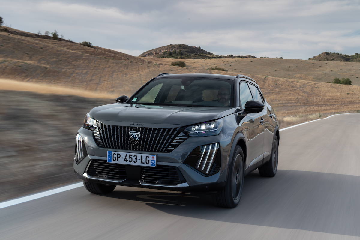 Peugeot: debuttano le nuove motorizzazioni sulla 2008, 3008, e 5008 Peugeot: debuttano le nuove motorizzazioni sulla 2008, 3008, e 5008