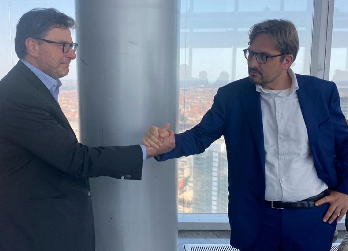 Il ministro Giorgetti incontra il sistema delle imprese lombarde Il ministro Giorgetti incontra il sistema delle imprese lombarde