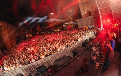 Ferrara Summer Vibez: Kalkbrenner, Lazza, poi Black Eyed Peas e Guè