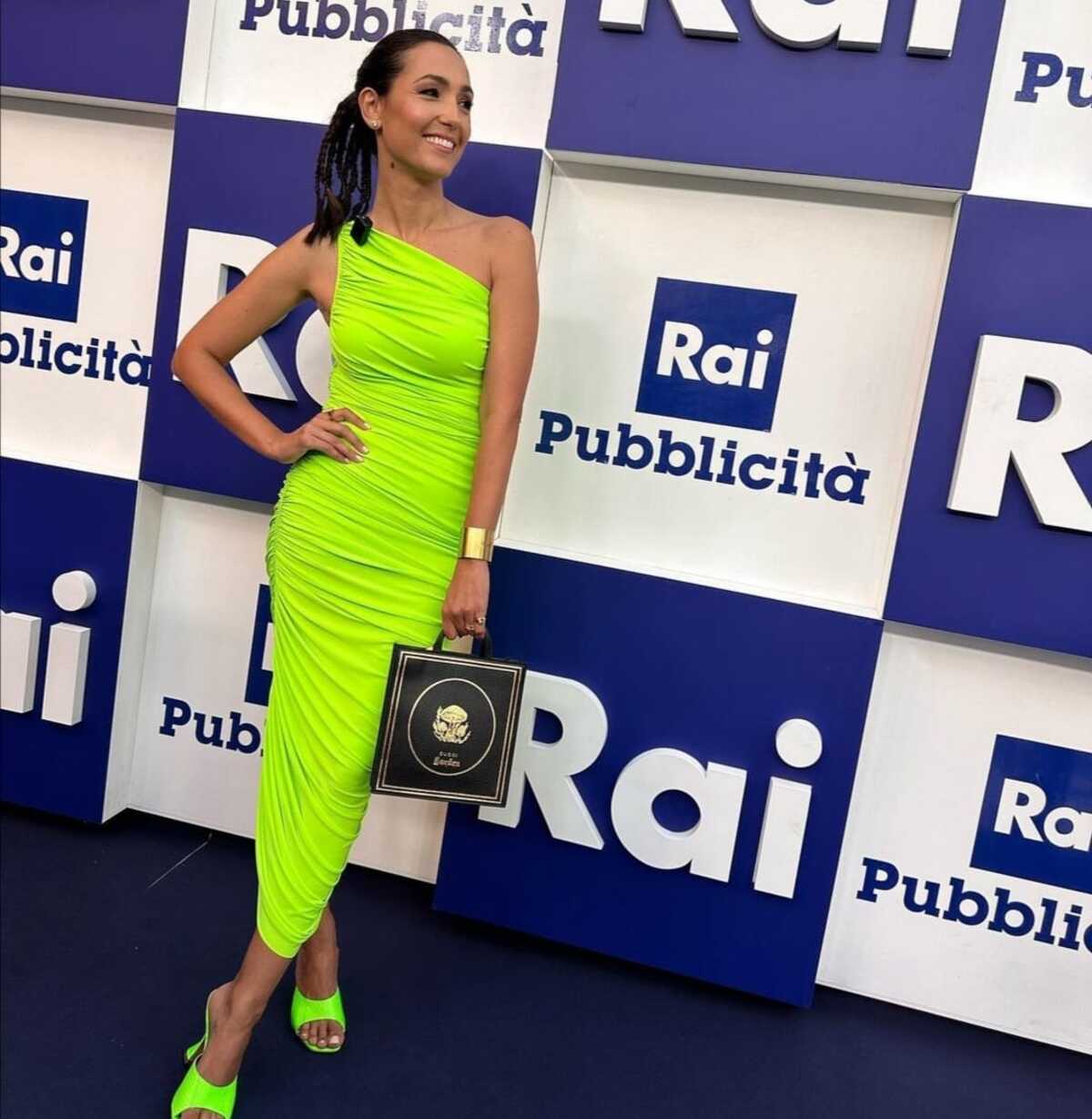 Palinsesti Rai. Il dietro le quinte della presentazione a Napoli. Tutti i nomi