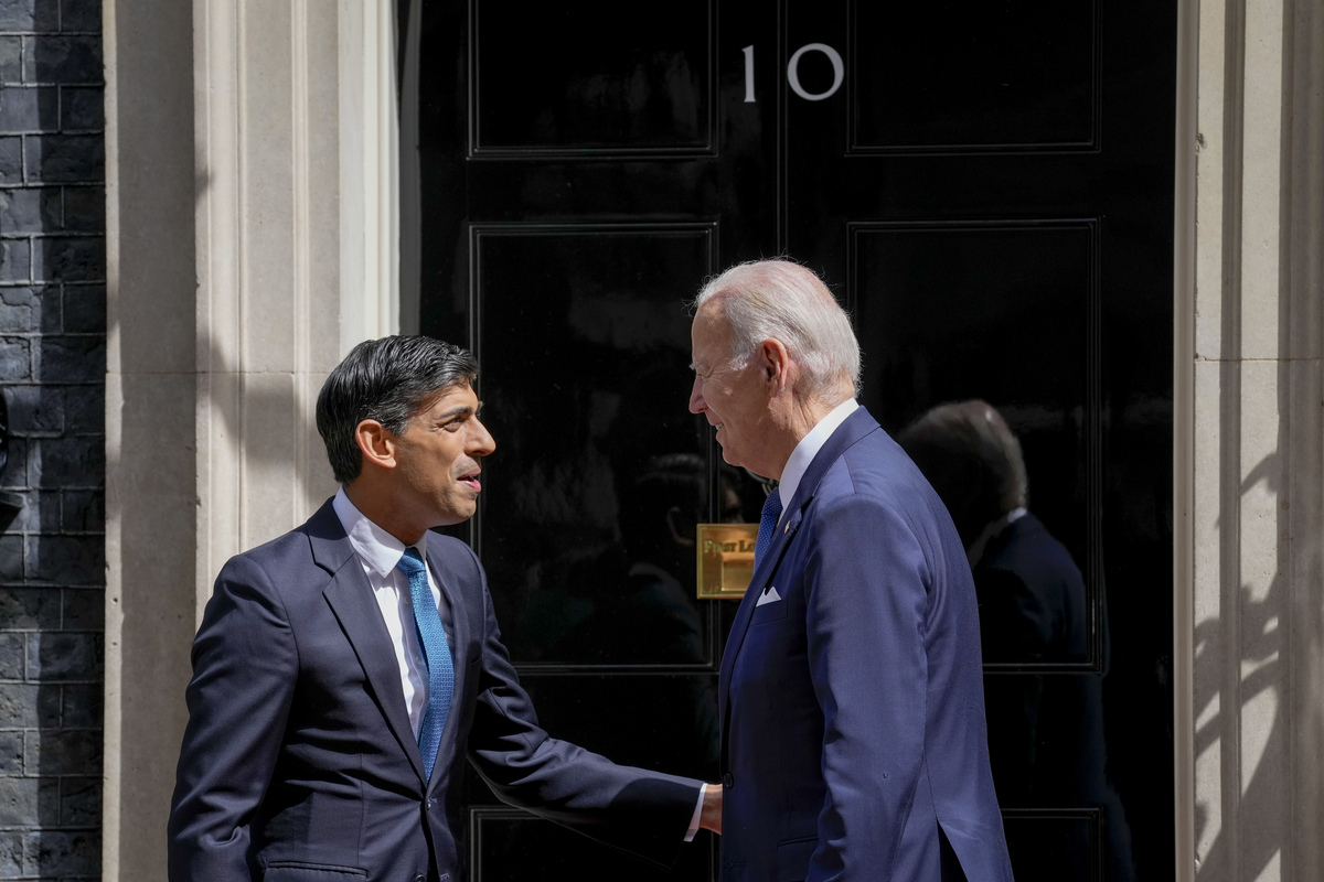 Biden incontra Sunak a Londra: “Rapporti tra Usa e Uk solidi come una roccia” Biden incontra Sunak a Londra: “Rapporti tra Usa e Uk solidi come una roccia”