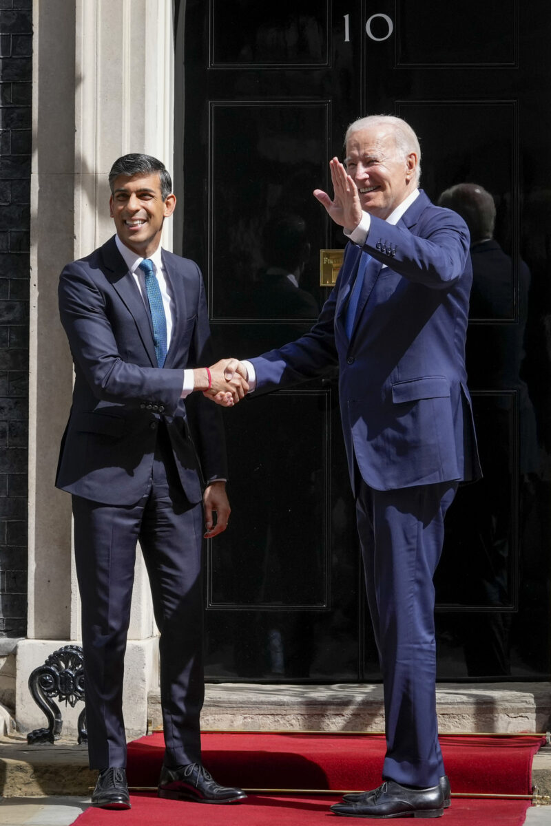 Biden incontra Sunak a Londra: “Rapporti tra Usa e Uk solidi come una roccia” Biden incontra Sunak a Londra: “Rapporti tra Usa e Uk solidi come una roccia”