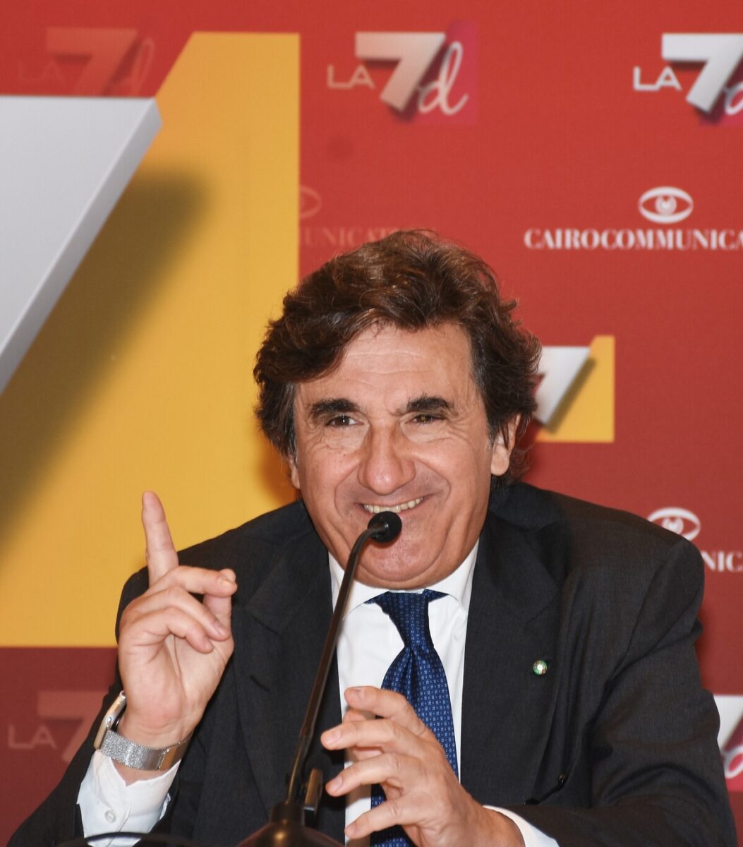 LA7 presentazione programmi con Urbano Cairo LA7 presentazione programmi con Urbano Cairo