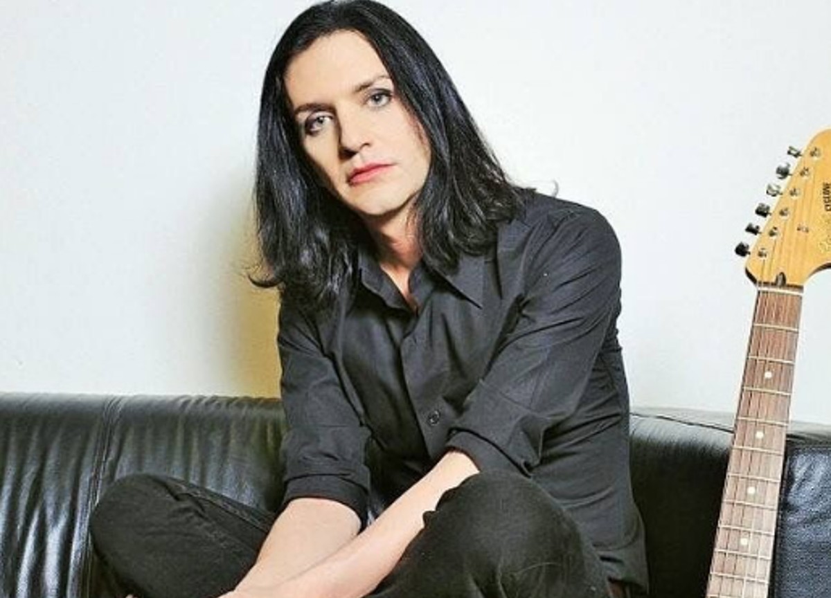 Il cantante dei Placebo dà del pezzo di merda a Giorgia Meloni Il cantante dei Placebo dà del pezzo di merda a Giorgia Meloni
