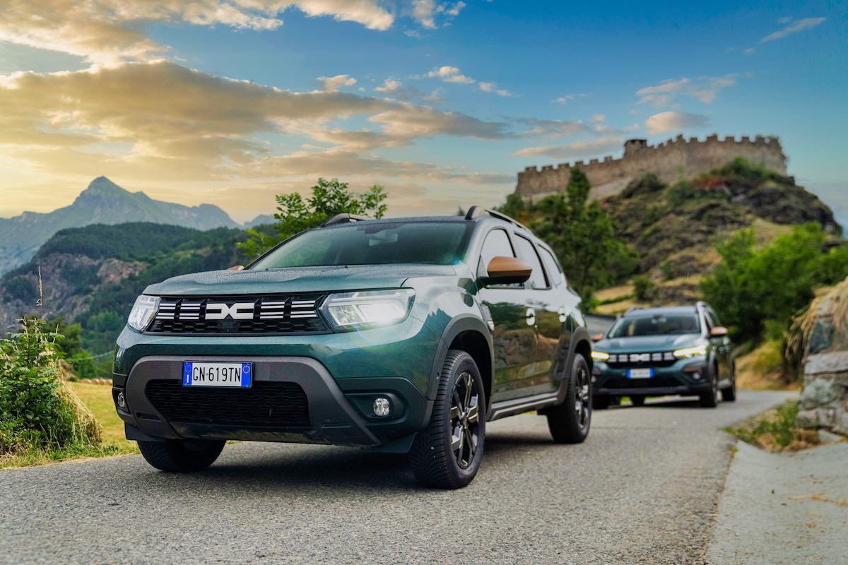 Dacia leader nelle vendite mercato auto privati in Italia Dacia leader nelle vendite mercato auto privati in Italia