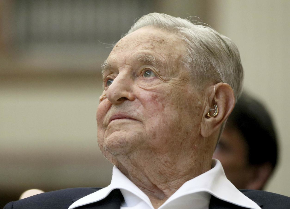 Ambiente, il piano “green” di sindaci Pd e Soros: basta carne, latte e vestiti Ambiente, il piano “green” di sindaci Pd e Soros: basta carne, latte e vestiti