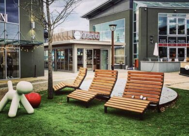 Trafalgar Square, il chiosco che guarda l’ammiraglio Nelson parla romano