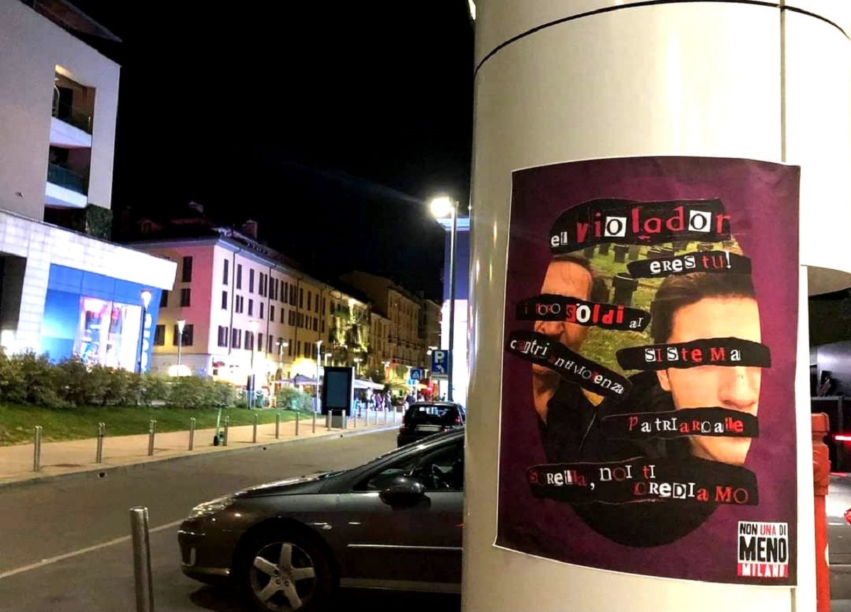 I manifesti di “Non una di meno” contro La Russa padre e figlio a Milano I manifesti di “Non una di meno” contro La Russa padre e figlio a Milano
