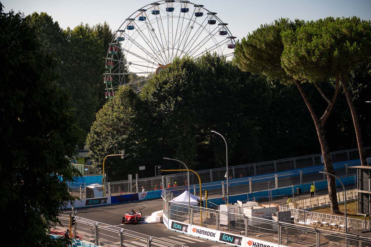 Formula E: Nissan Formula E Team ottiene il primo podio della stagione Formula E: Nissan Formula E Team ottiene il primo podio della stagione