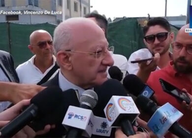 Roma-Pompei, De Luca al vetriolo: “Cerimonia ridicola”. Ecco perchè. VIDEO