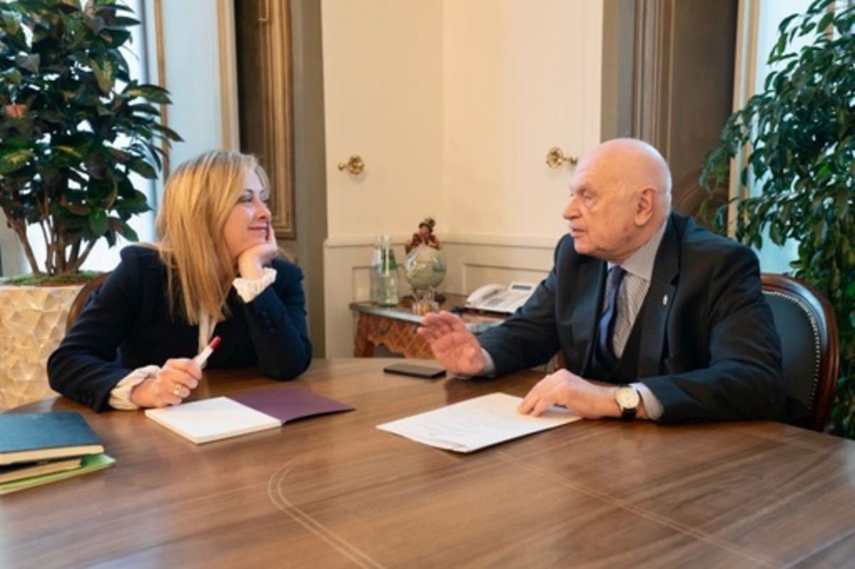 Nordio, lo stop alla riforma sulla giustizia? L’eccesso di zelo verso Meloni Nordio, lo stop alla riforma sulla giustizia? L’eccesso di zelo verso Meloni