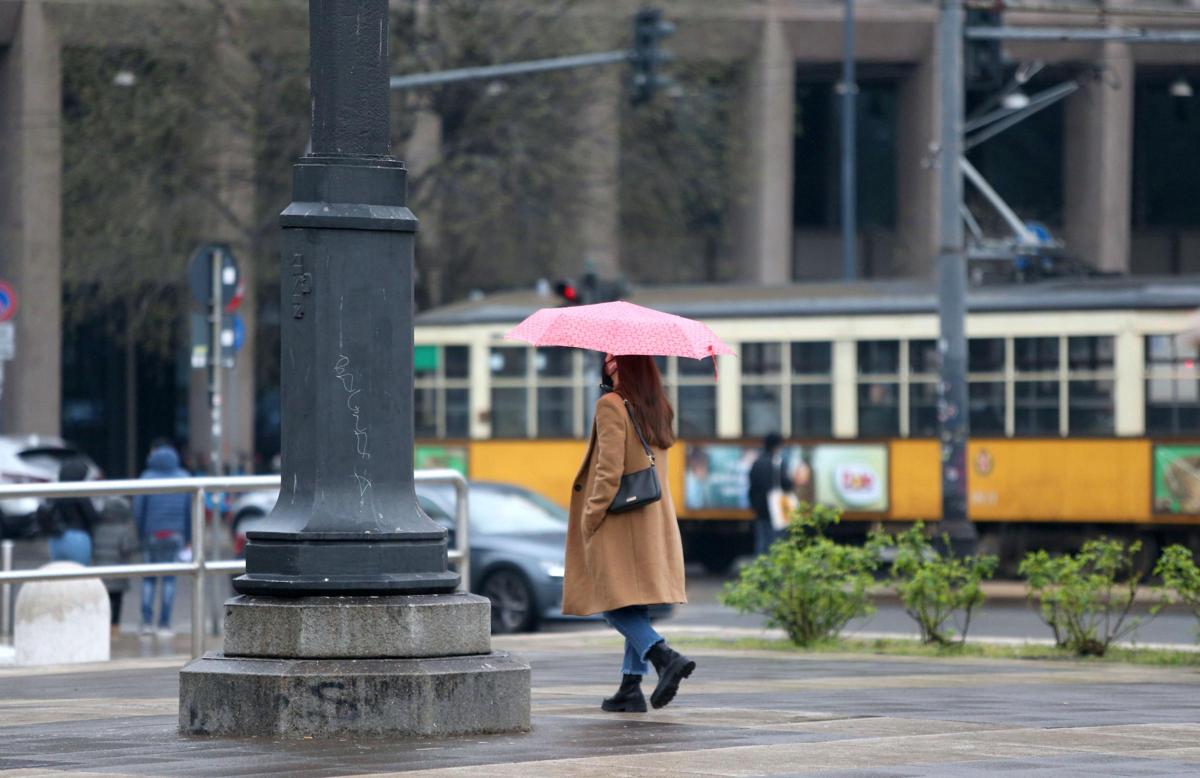 Meteo weekend, caldo addio (ma non per tutti). Temporali, ecco dove Meteo weekend, caldo addio (ma non per tutti). Temporali, ecco dove