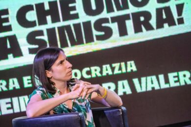 Elly Schlein: “Salario minimo? Sotto i 9 € l’ora è sfruttamento, non è legale”
