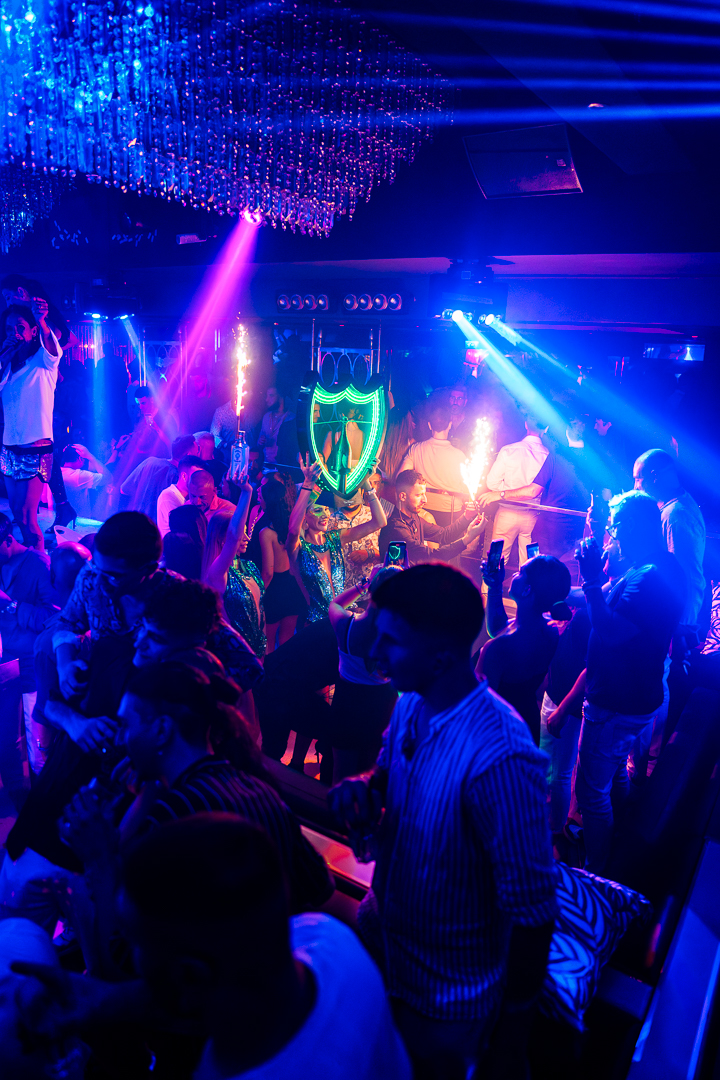 Mamacita con evento speciale con dj Shablo e party Tulum