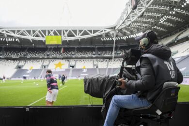 Dazn aumenta l’abbonamento della serie A (ma fa anche sconti). Codacons sul piede di guerra