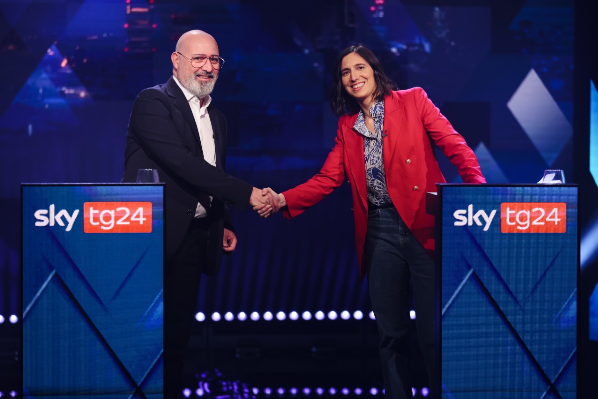 Bonaccini e l’ennesima corrente nel Pd. Per “calmare” la fronda anti-Schlein Bonaccini e l’ennesima corrente nel Pd. Per “calmare” la fronda anti-Schlein