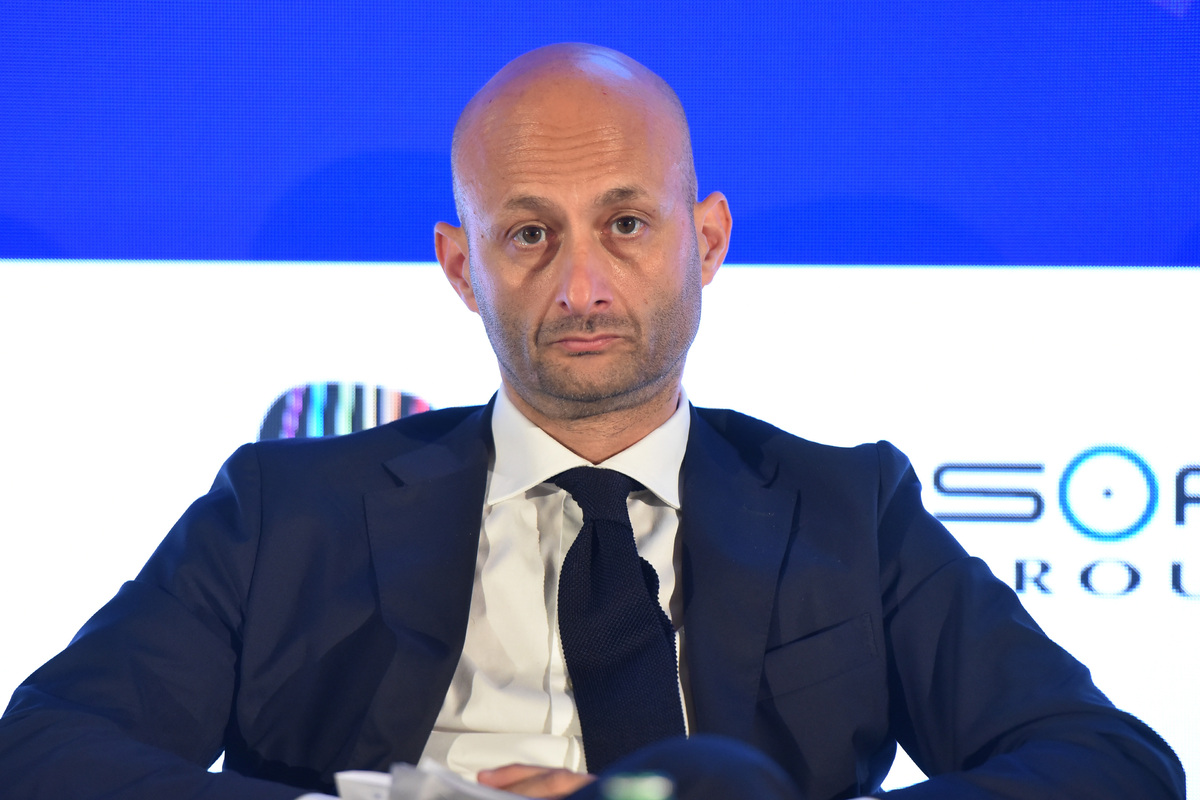 Ance Giovani, a Bari il confronto tra imprenditori e istituzioni Ance Giovani, a Bari il confronto tra imprenditori e istituzioni