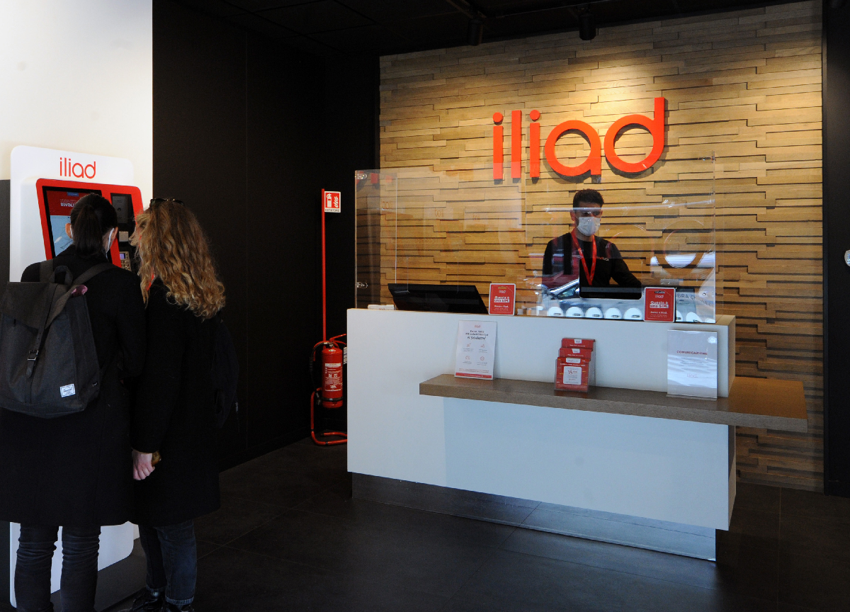 Iliad: nasce il nuovo canale di distribuzione iliad Space Iliad: nasce il nuovo canale di distribuzione iliad Space
