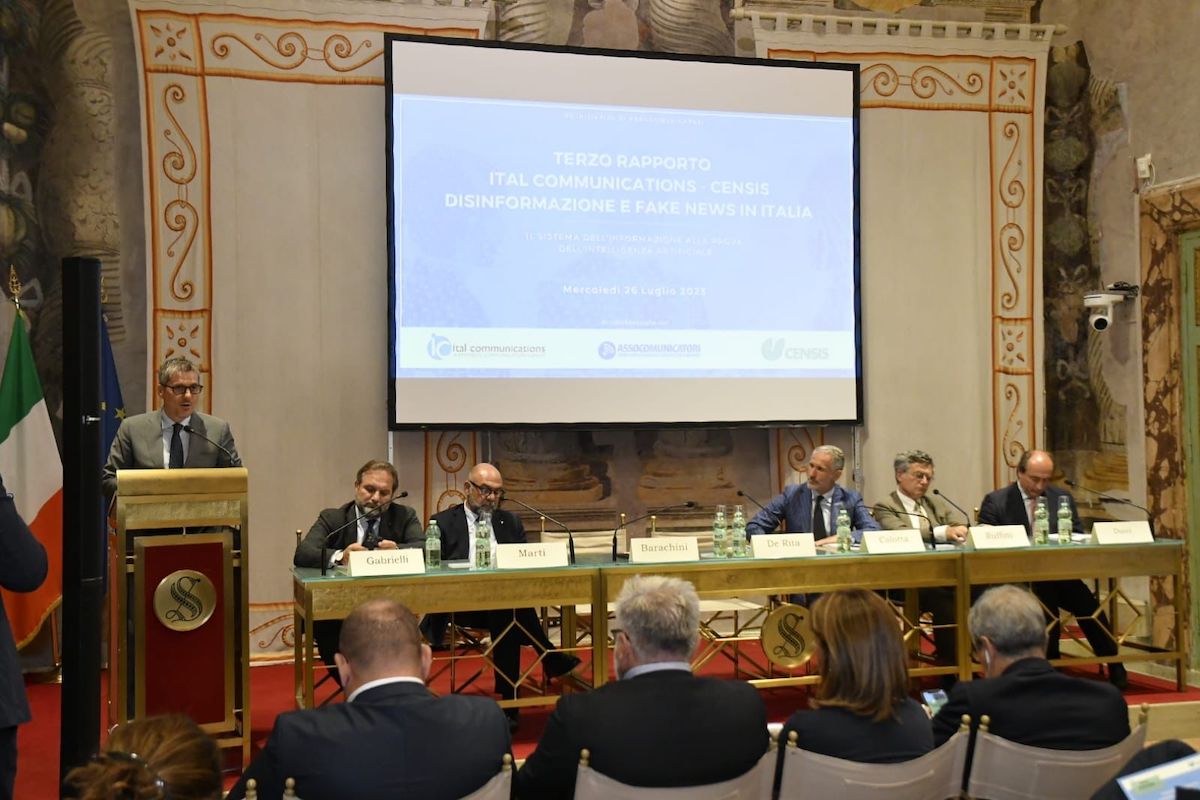 Fake news in Italia, presentato il terzo Rapporto Ital Communications-Censis Fake news in Italia, presentato il terzo Rapporto Ital Communications-Censis