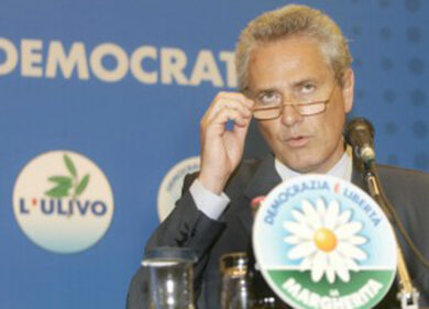 Rutelli nostalgico sogna la Margherita, ma è solo. Gentiloni si tira indietro