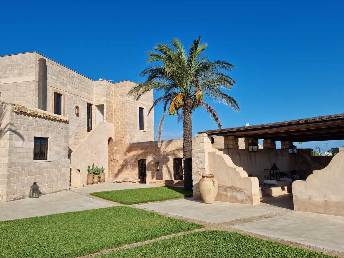 Hospitality, un simbolo di eccellenza e sostenibilità turistica a Favignana Hospitality, un simbolo di eccellenza e sostenibilità turistica a Favignana