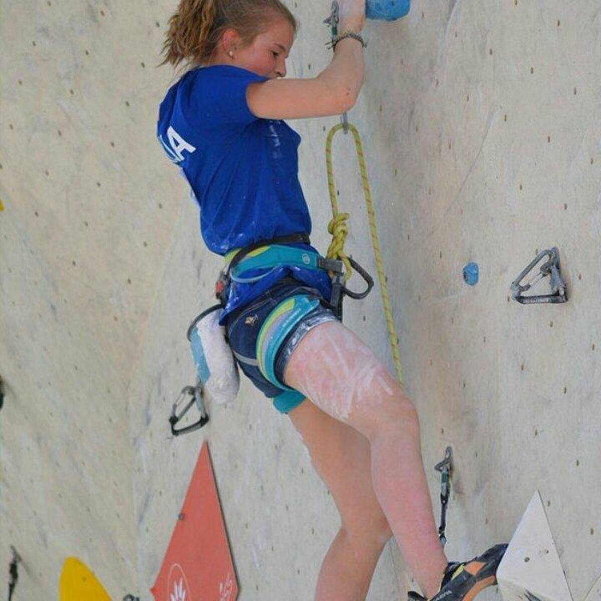 Precipita e muore sull’Himalaya una giovane promessa italiana di arrampicata Precipita e muore sull’Himalaya una giovane promessa italiana di arrampicata