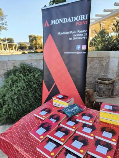 Perrino intervista il procuratore Gratteri sul libro “Fuori dai confini”