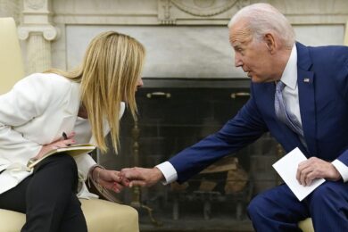 Meloni e Biden, amici dopo i dubbi. “Visione comune, andrò anche in Cina”