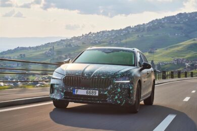 Skoda rinnova completamente lo stile e la tecnologia della propria ammiraglia