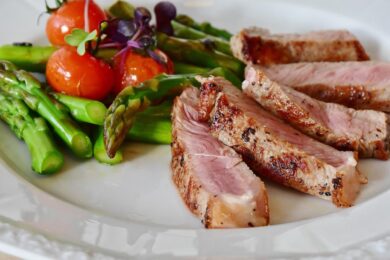 Palermo, ordinanza anti-diossina: stop a carne e uova