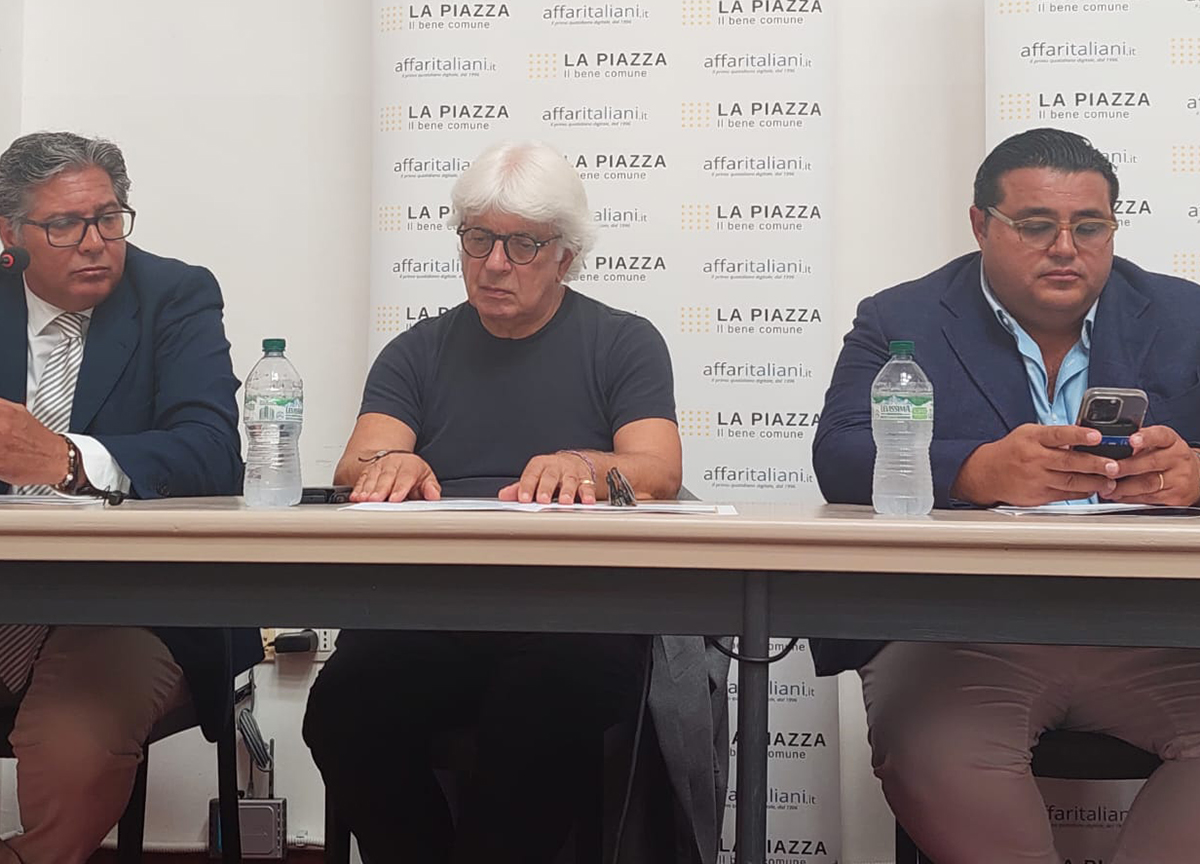 “La Piazza” 2023, la conferenza stampa del direttore Perrino: VIDEO