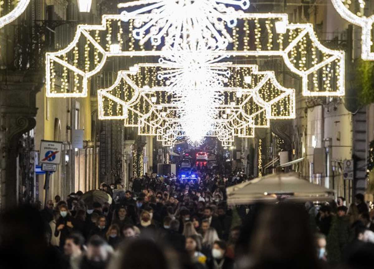 A Roma è già al Natale: la Capitale si accende di magia grazie agli sponsor
