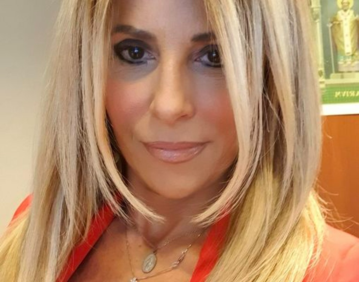 Daniela Mazzacane, morto il volto del Tg Norba. L’addio dei colleghi Daniela Mazzacane, morto il volto del Tg Norba. L’addio dei colleghi