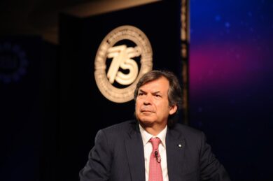 Intesa Sanpaolo saluta Mosca: chiude i battenti la sede della banca