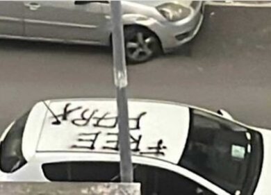Free park, l’ultima follia romana: vandalizzare le auto parcheggiate male