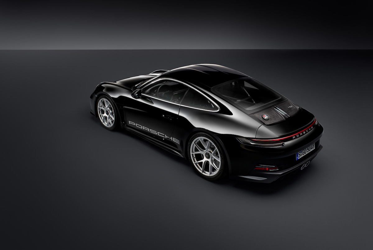 Nuova Porsche 911 S/T, in edizione limitata disponibile in 1.963 esemplari