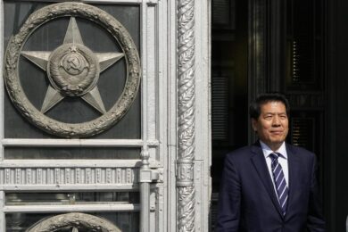 Guerra Ucraina, anche la Cina a Gedda: “Integrità territoriale per la pace”