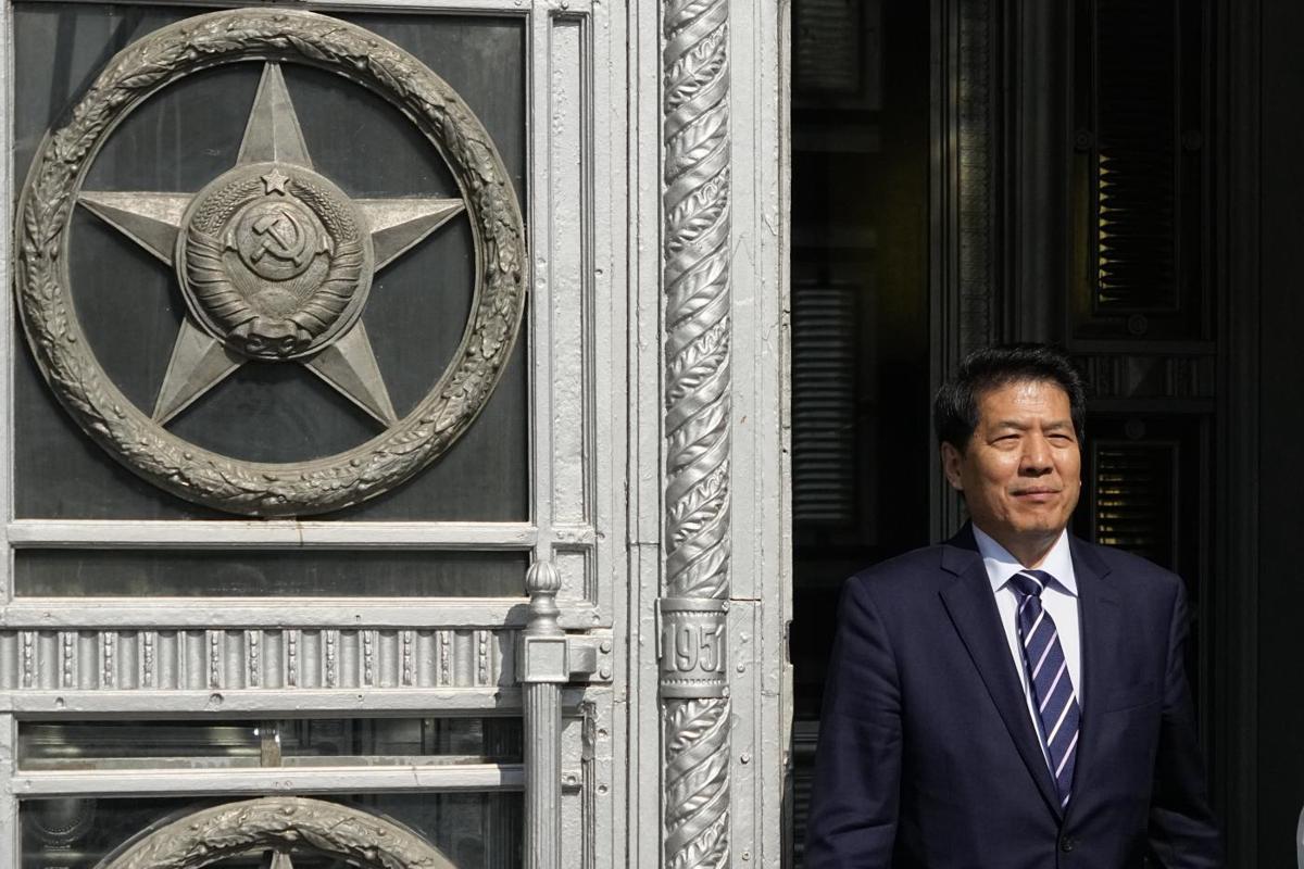 Guerra Ucraina, anche la Cina a Gedda: “Integrità territoriale per la pace” Guerra Ucraina, anche la Cina a Gedda: “Integrità territoriale per la pace”