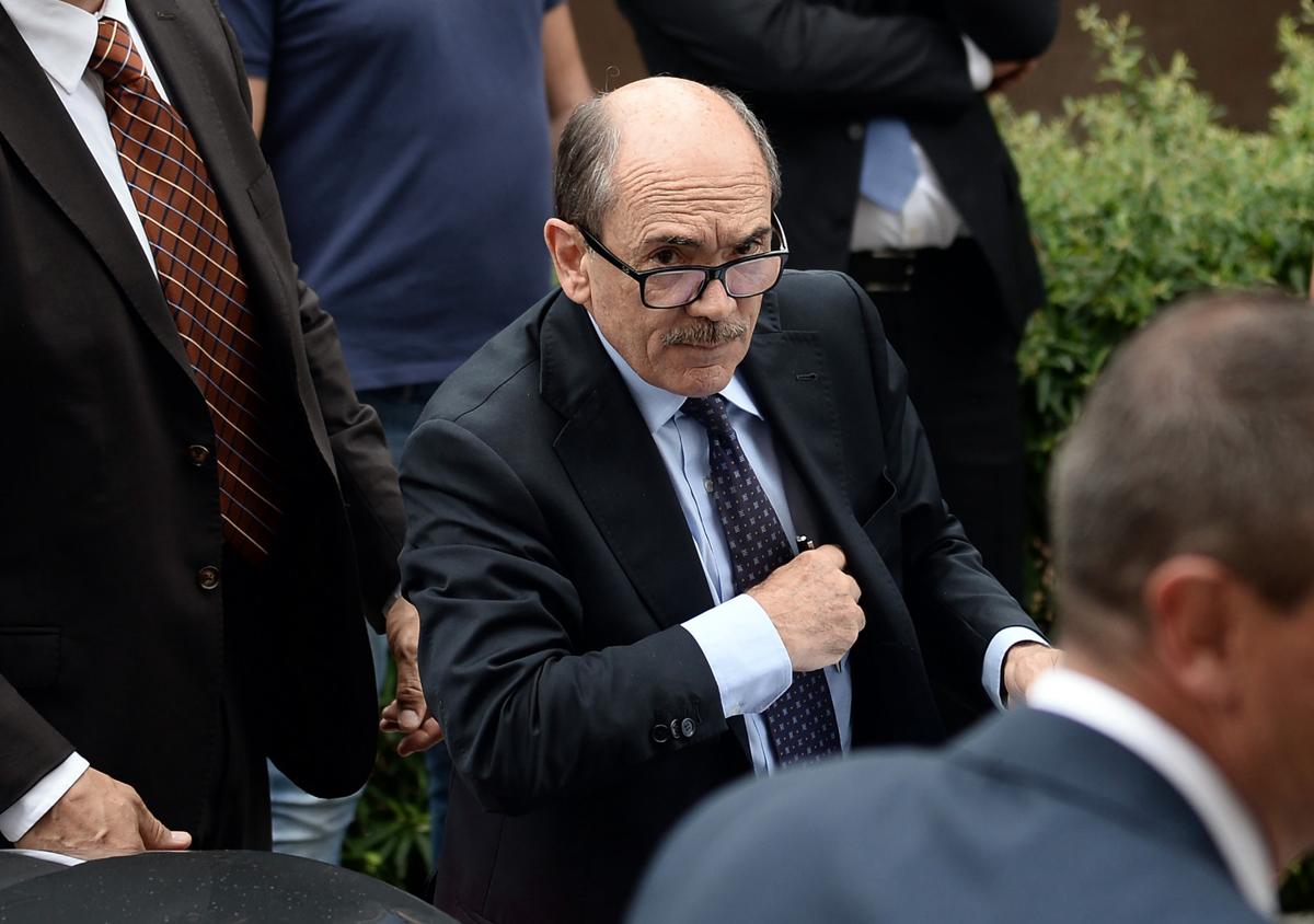 Dossieraggi, fari su Laudati. De Raho: “Le Sos non arrivano dall’Antimafia” Dossieraggi, fari su Laudati. De Raho: “Le Sos non arrivano dall’Antimafia”