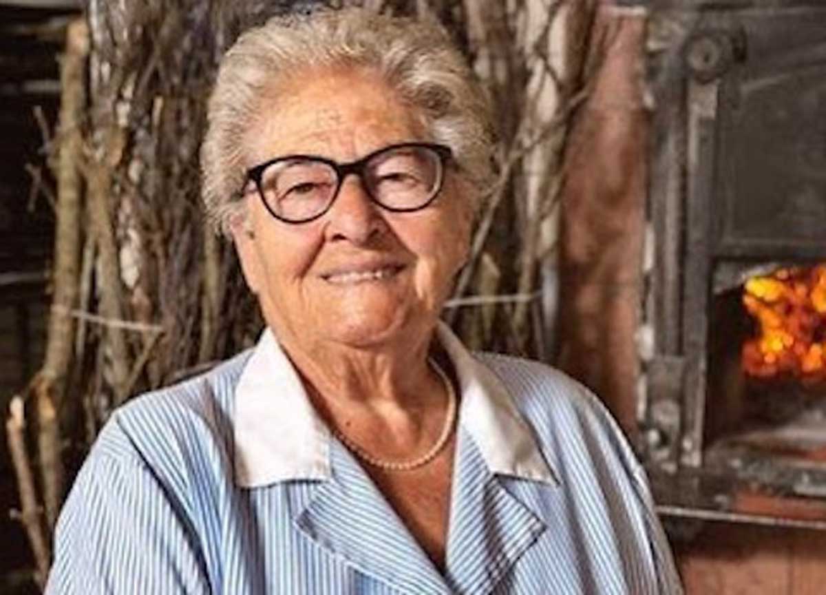 Frascati piange la Signora del Pane: è morta la “Sora” Rosanna Ceralli Frascati piange la Signora del Pane: è morta la “Sora” Rosanna Ceralli