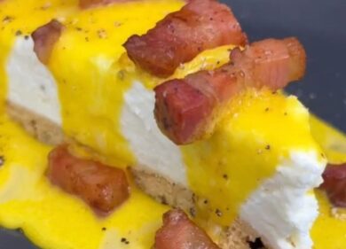 Arriva la cheesecake alla carbonara, e il web impazzisce. Ecco la ricetta