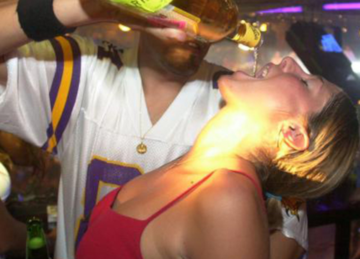 Jesolo, taxi gratis post disco per chi è ubriaco. “Loro bevono e noi paghiamo”