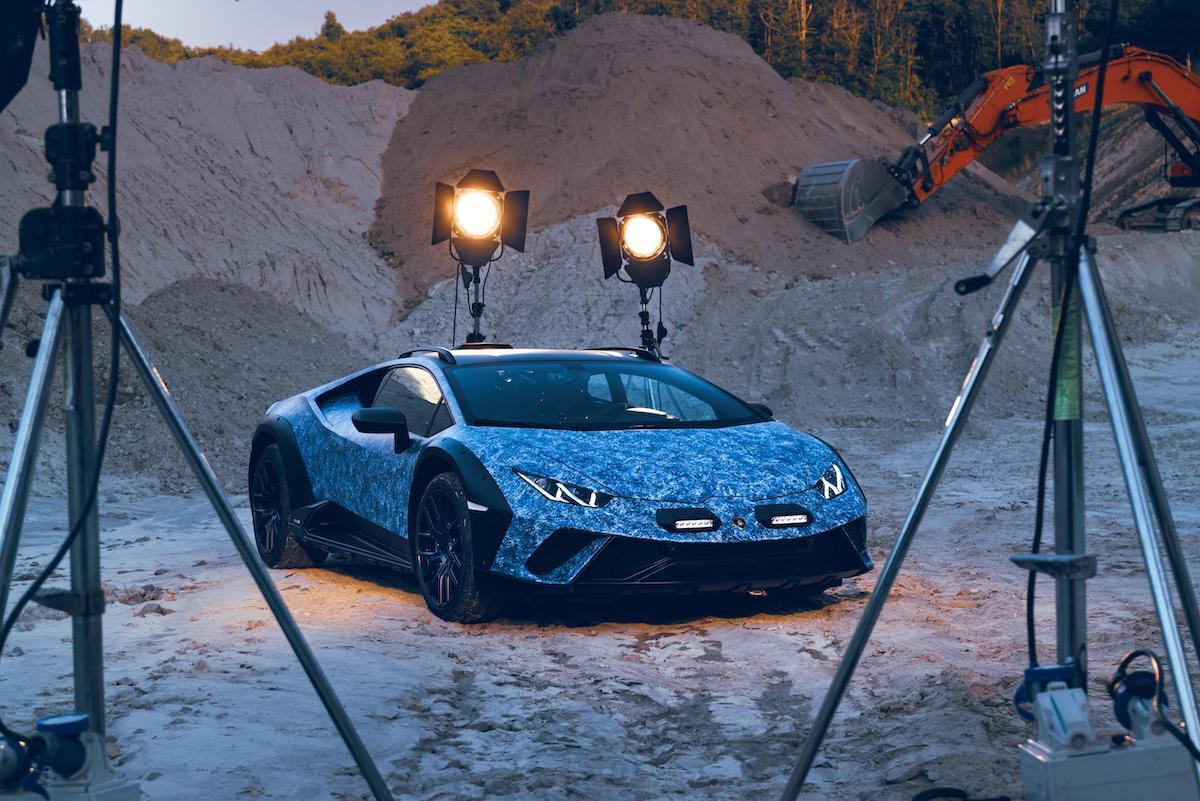 La one-off Huracán Sterrato “Opera Unica” celebra i 60 anni di Lamborghini