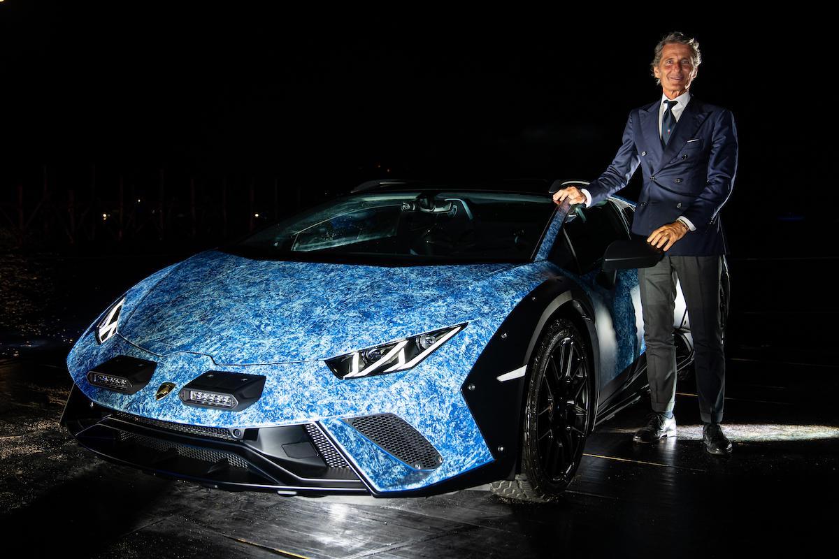 La one-off Huracán Sterrato “Opera Unica” celebra i 60 anni di Lamborghini
