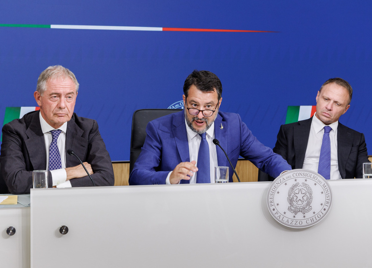 Stangata banche, Bini Smaghi: “Caleranno i prestiti, distorsione del mercato” Stangata banche, Bini Smaghi: “Caleranno i prestiti, distorsione del mercato”
