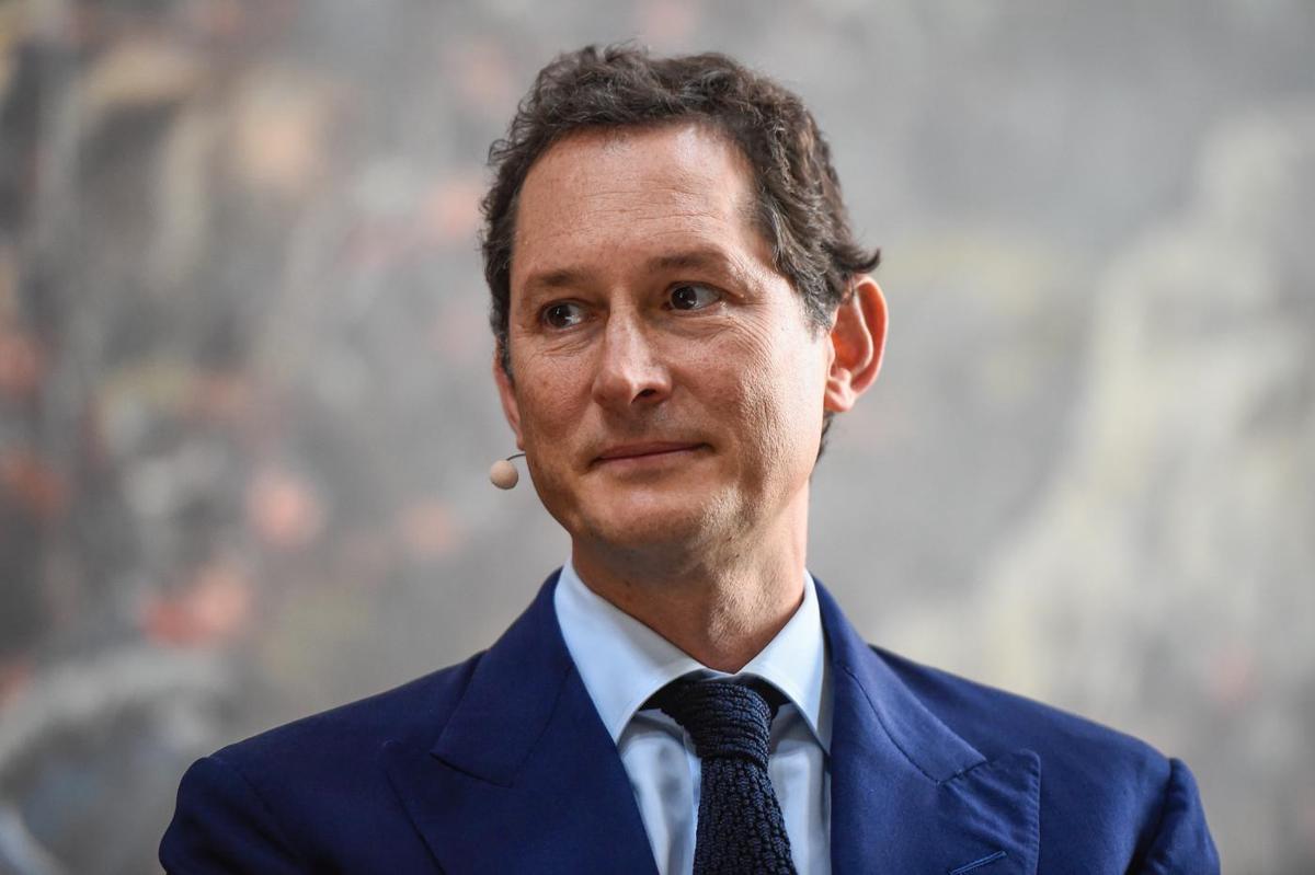 Rocca nel mirino dei finanzieri compagni. Sanità, mire di De Benedetti-Elkann Rocca nel mirino dei finanzieri compagni. Sanità, mire di De Benedetti-Elkann