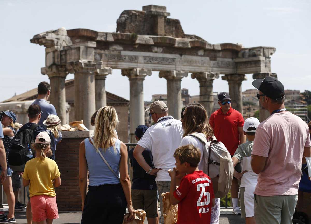 Roma, rincari da record per hotel e strutture ricettive: volano i prezzi Roma, rincari da record per hotel e strutture ricettive: volano i prezzi