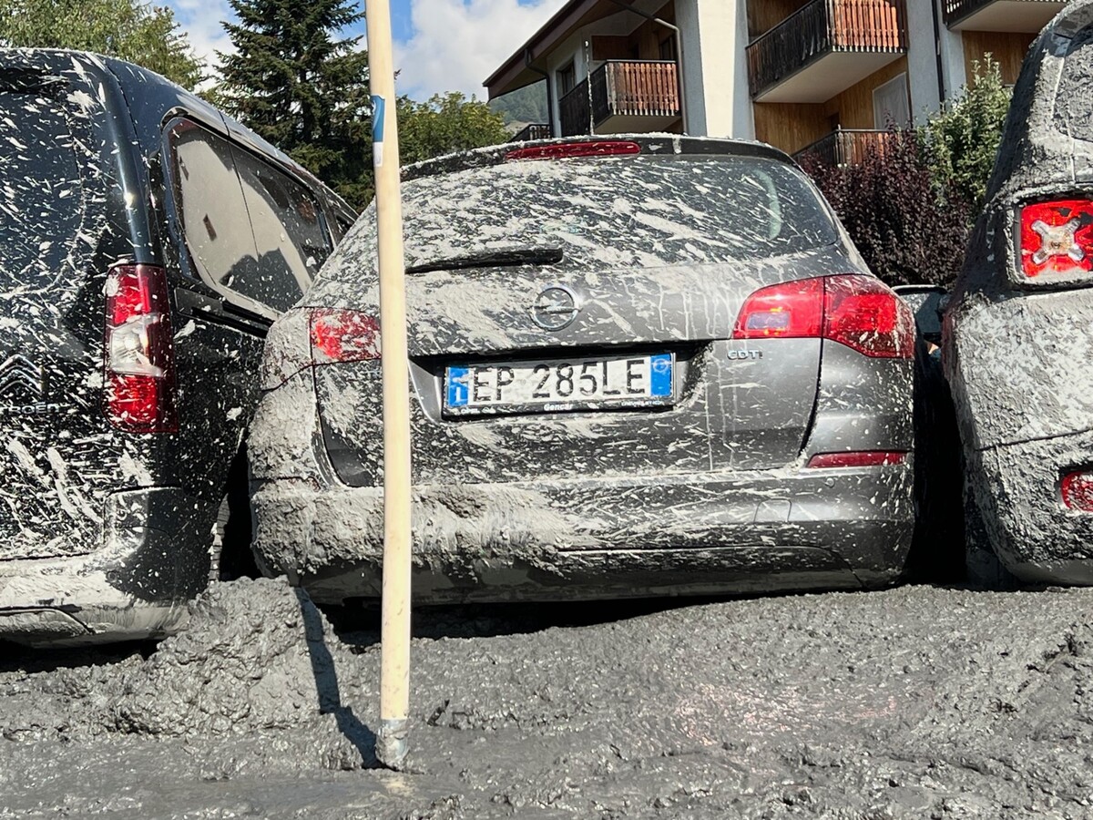 Bardonecchia, tsunami di fango e detriti alto 7 metri: terrore ad alta quota Bardonecchia, tsunami di fango e detriti alto 7 metri: terrore ad alta quota