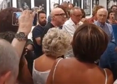 “Vogliono solo i soldi”. Lo sfogo di Domenico Dolce contro i giovani siciliani
