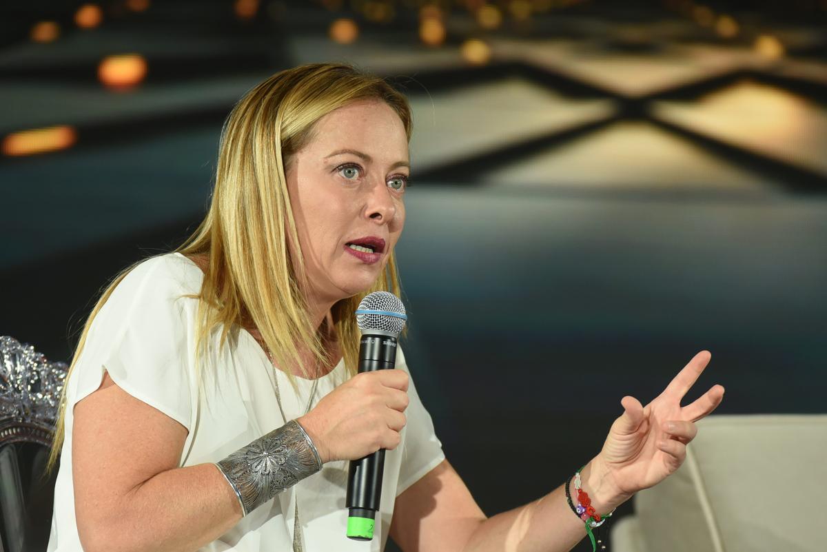 “La Piazza” di Affari fa notizia. Corriere, Sole, Telenorba e… La redemption